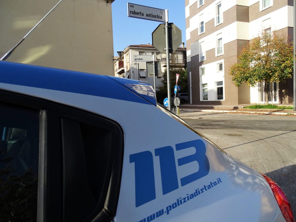 Polizia