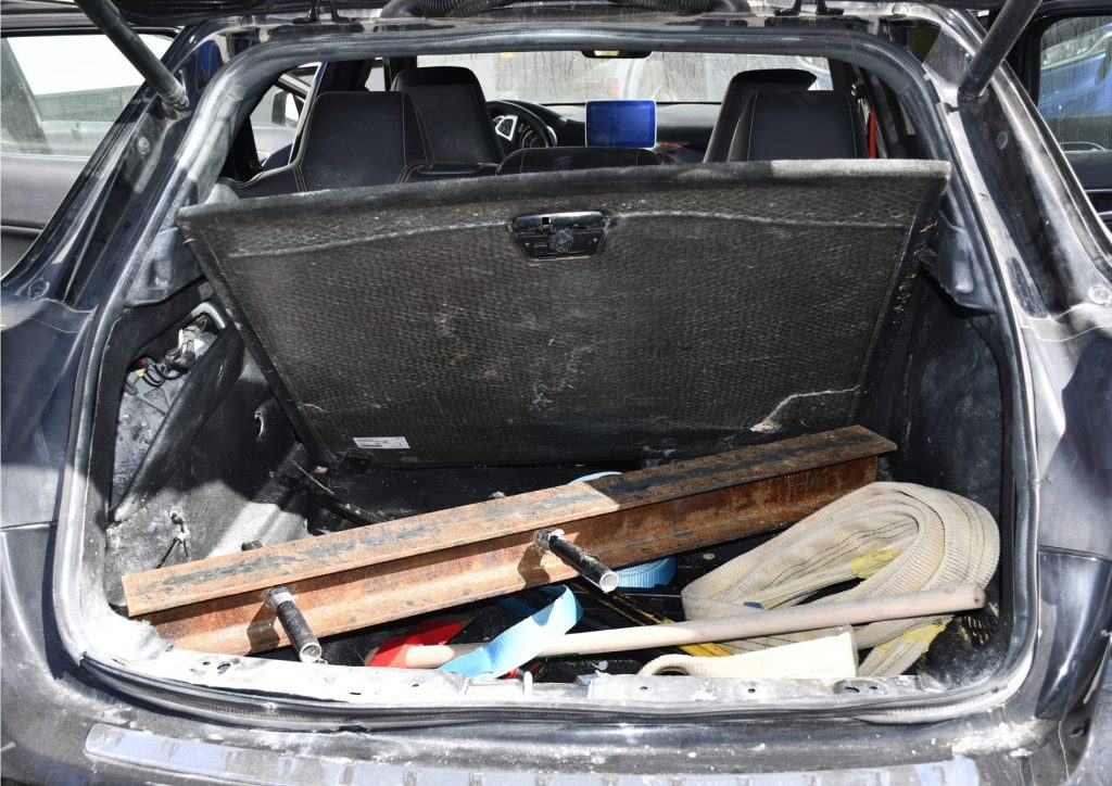 arnesi da scasso nell'auto