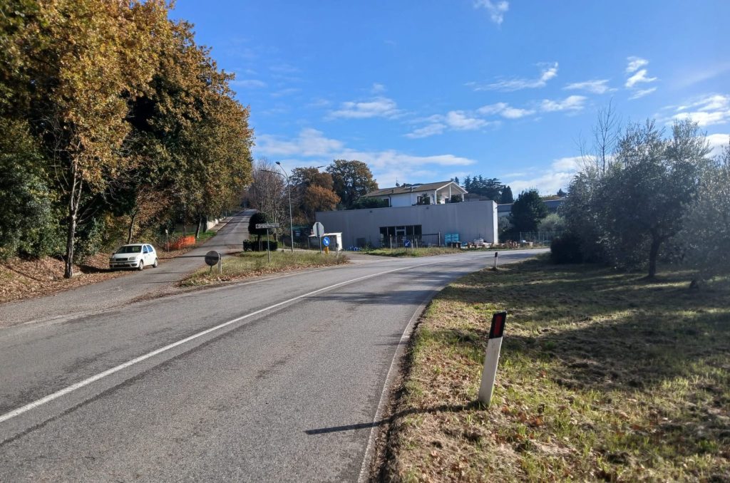 Lugnano in teverina strada principale