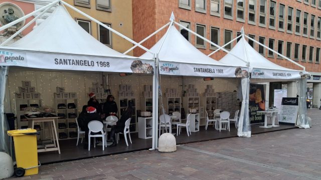 Sweet Pampepato stand bancarelle piazza europa