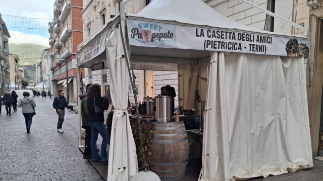Sweet Pampepato stand bancarelle piazza tacito