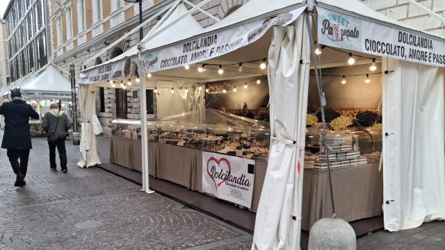 Sweet Pampepato stand bancarelle piazza tacito