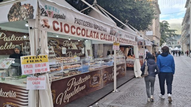 Sweet Pampepato stand bancarelle piazza tacito