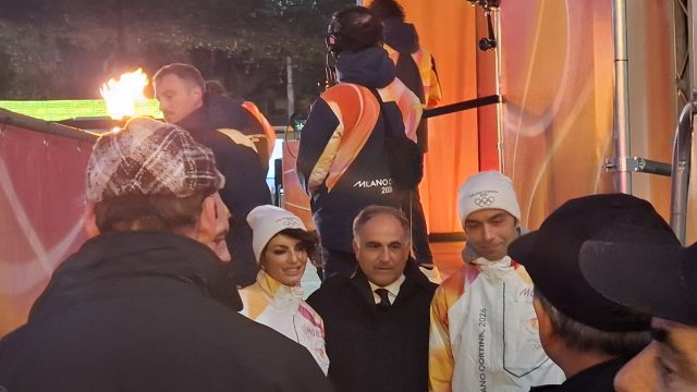 fiaccola olimpica a Terni. Togni schenardi e petrucci