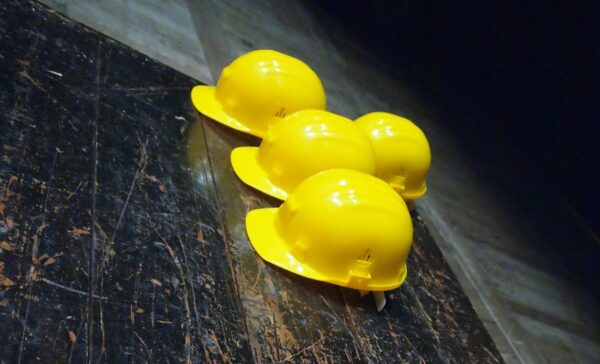 casco cantiere